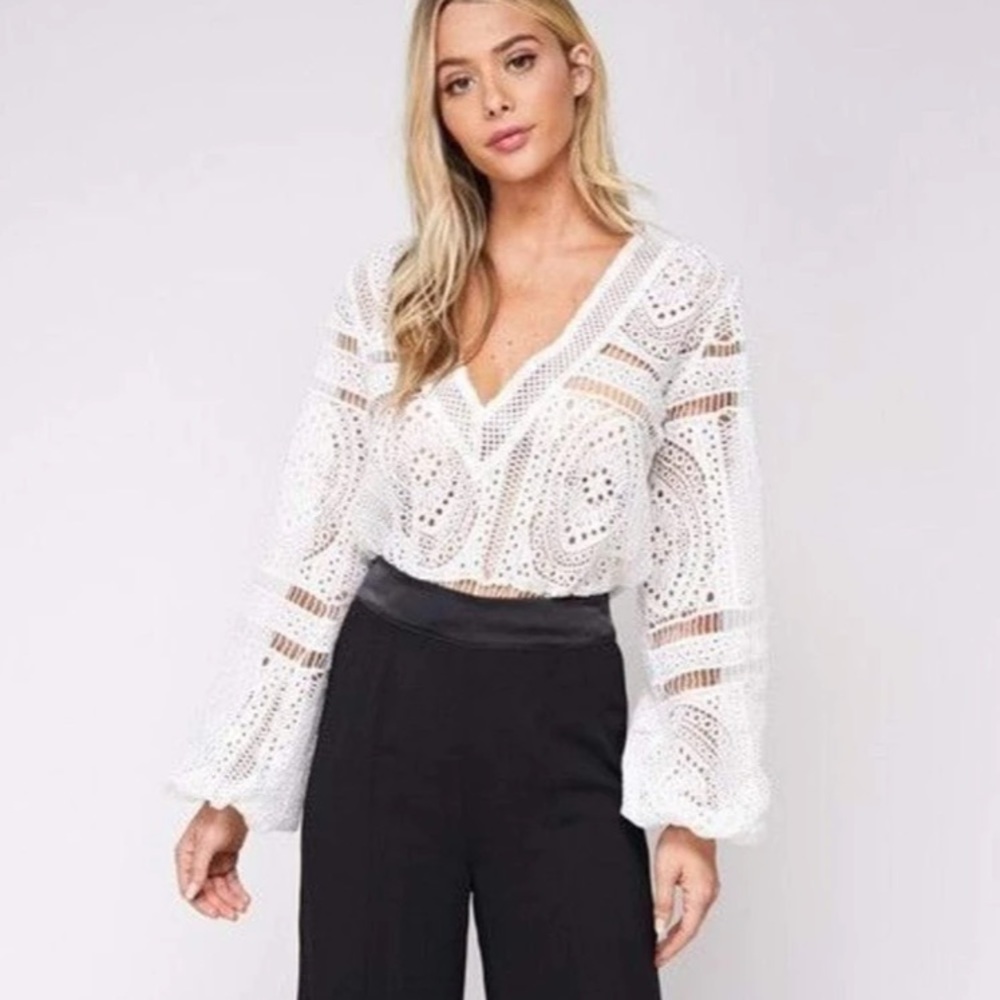 Jasmine Long Sleeve Bodysuit white pattern - Picture 2 of 16